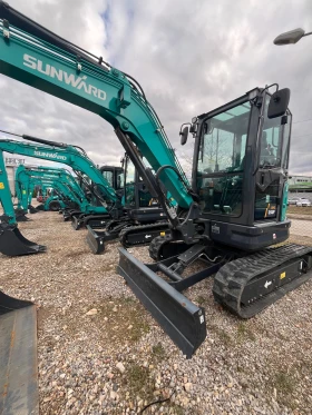 Багер Sunward SWE35UF, снимка 3