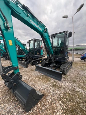 Багер Sunward SWE35UF, снимка 4