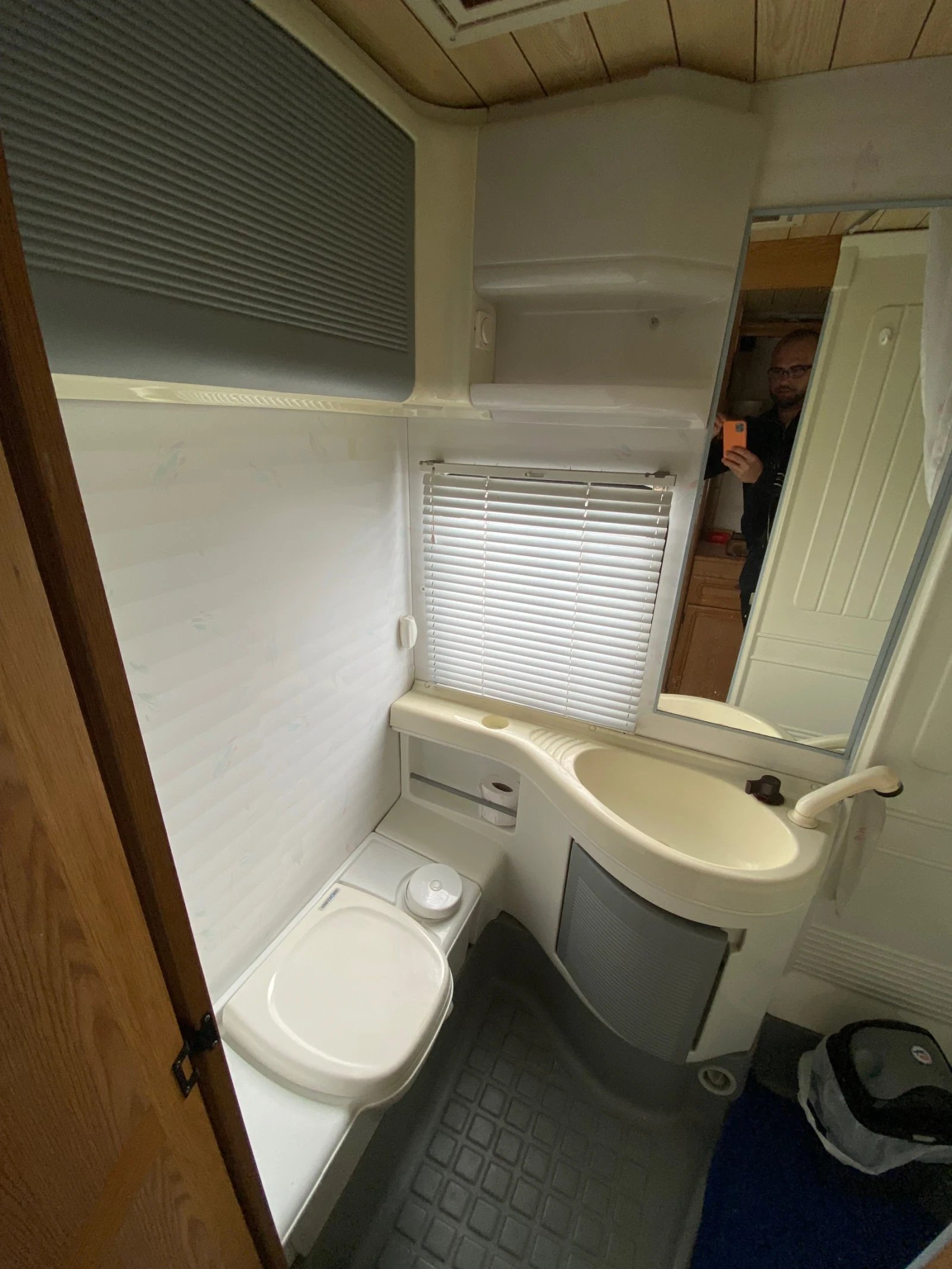  Burstner Iveco Daily 3512 Burstner 6  | Mobile.bg   11