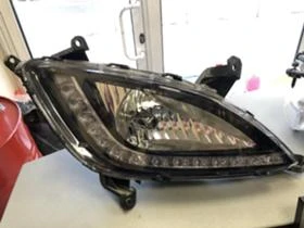 Халоген Hyundai i20 // 2012-2015 година 922011J510 / 921011J510, снимка 1