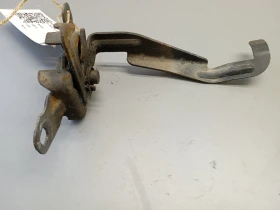 брава преден капак Рено Лагуна 2.0б