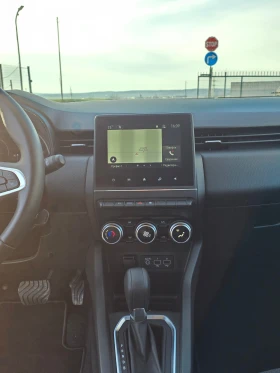 Renault Clio E-Tech hybride 140, снимка 13