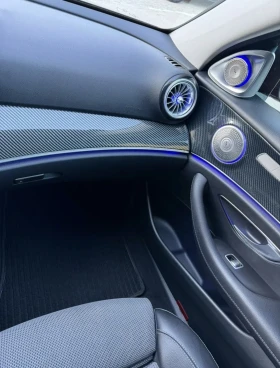 Mercedes-Benz E 220 Лимозини, снимка 10