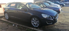 Volvo V60 D3/D4, 2.0 - 163 к.с., КАТО НОВА, снимка 6