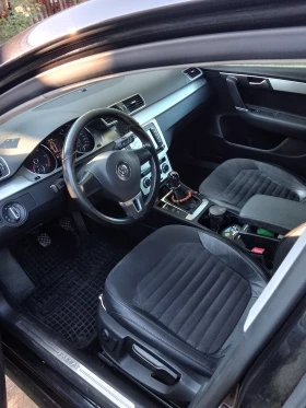 VW Passat - 14700 лв. / 7515.99 € - 78780235 9