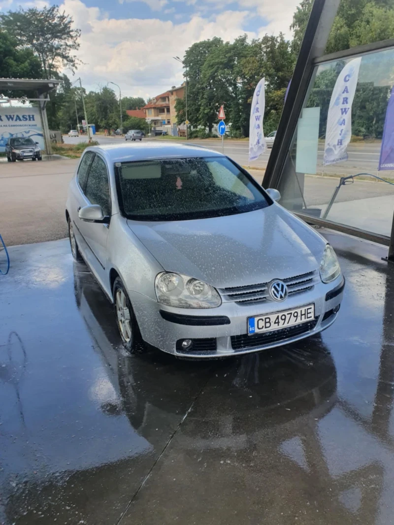 VW Golf, снимка 1 - Автомобили и джипове - 49218824