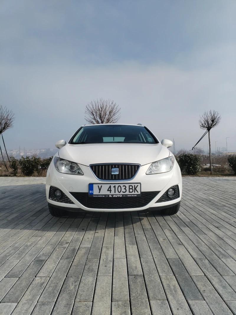 Seat Ibiza 1.4 газ/бензин, снимка 1 - Автомобили и джипове - 49238462