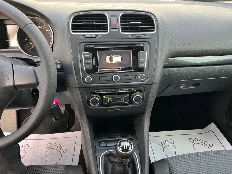VW Golf 1.6TDI 105к.с. Парктроник/ Навигация/Euro5A/Италия, снимка 15 - Автомобили и джипове - 49763469