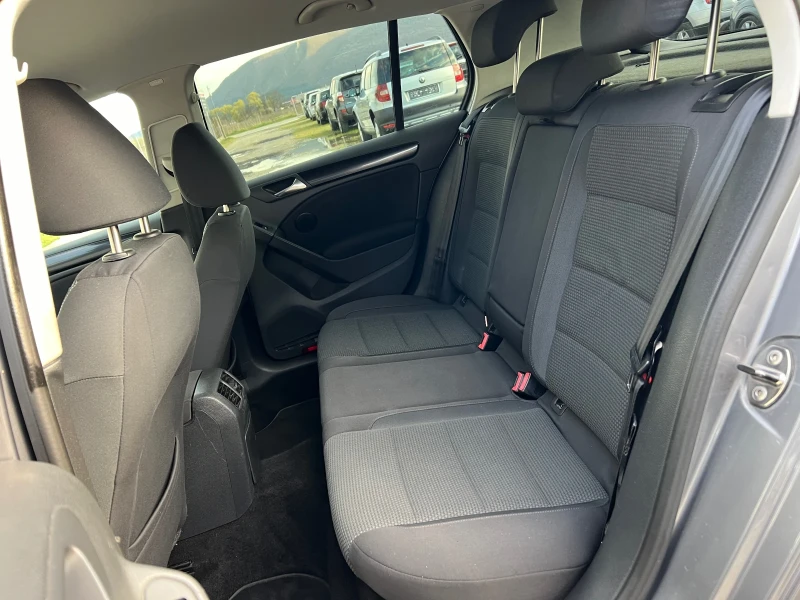 VW Golf 1.6TDI 105к.с. Парктроник/ Навигация/Euro5A/Италия, снимка 12 - Автомобили и джипове - 49763469
