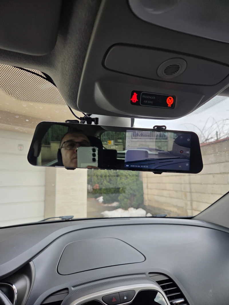 Renault Captur, снимка 5 - Автомобили и джипове - 52385256