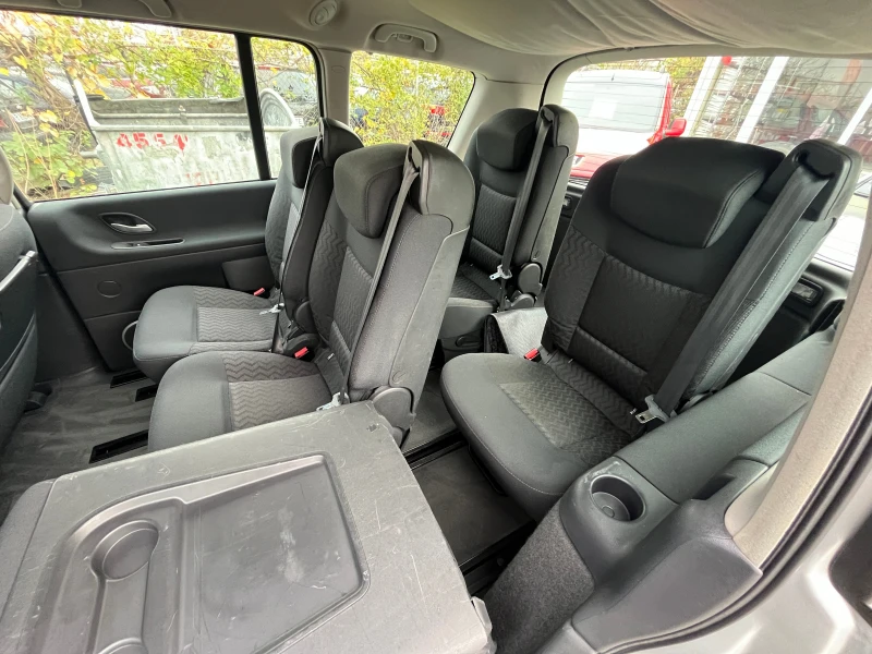 Renault Espace 2.0DCI 7 МЕСТА, снимка 8 - Автомобили и джипове - 52373315