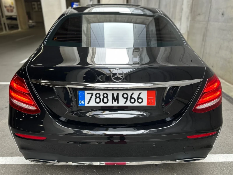 Mercedes-Benz E 350 AMG/9G/DIGITAL/BURMESTER, снимка 8 - Автомобили и джипове - 52637733