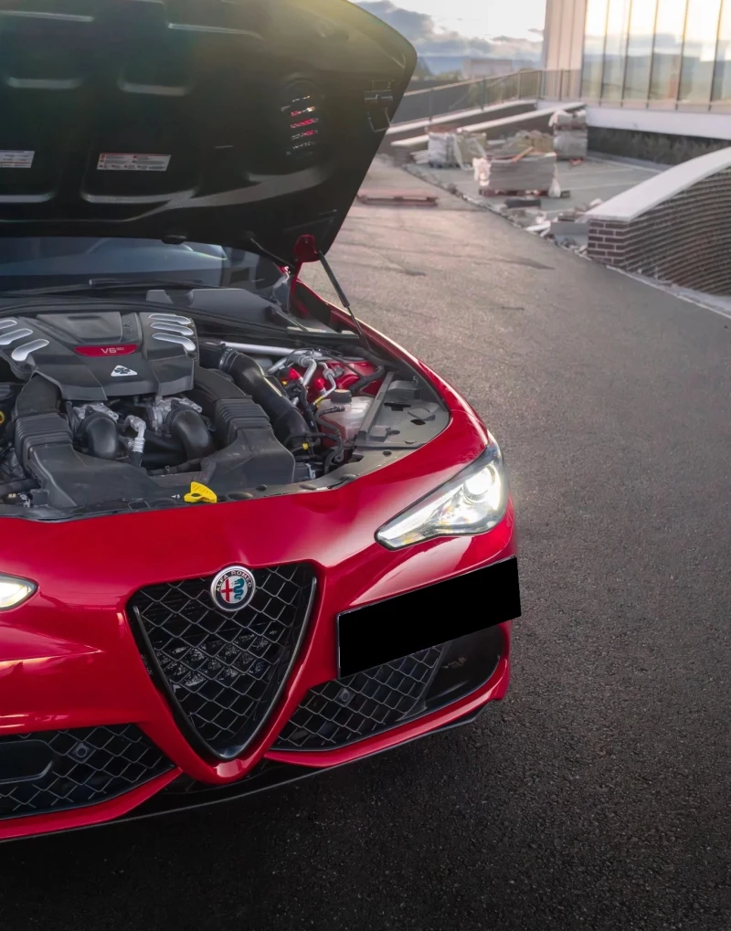 Alfa Romeo Giulia 2.9 Turbo RWD Quadrifoglio, снимка 6 - Автомобили и джипове - 52573009