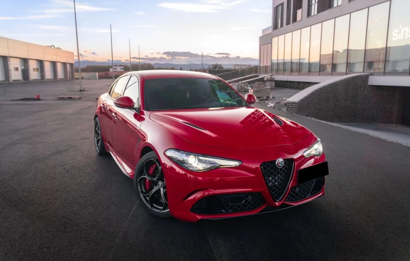 Alfa Romeo Giulia 2.9 Turbo RWD Quadrifoglio