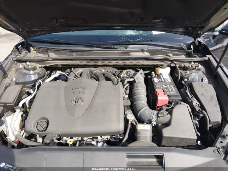 Toyota Camry 3.5l Xse V6, снимка 10 - Автомобили и джипове - 53597919