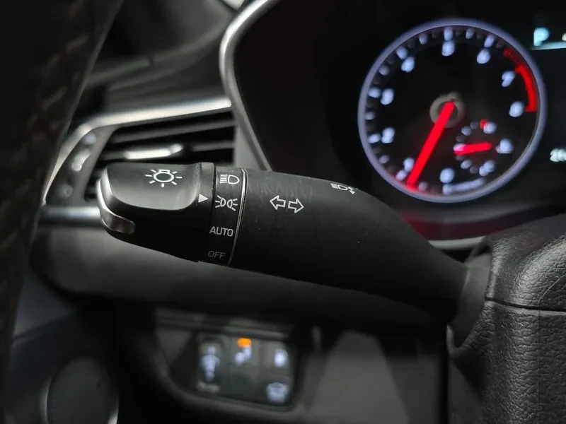 Genesis G70 2.0T/ELITE/�������/HEAD UP/KEYLESS | Mobile.bg � ����������� 17
