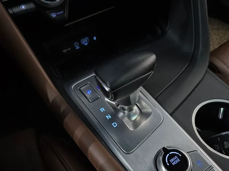 Genesis G70 2.0T/ELITE/�������/HEAD UP/KEYLESS | Mobile.bg � ����������� 9
