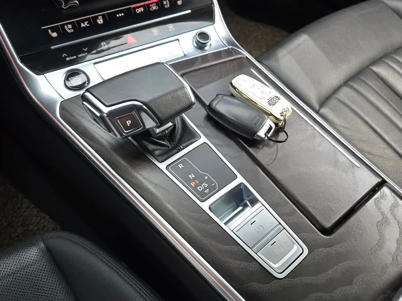 Audi A6 45 Tfsi Premium, снимка 9 - Автомобили и джипове - 56657580