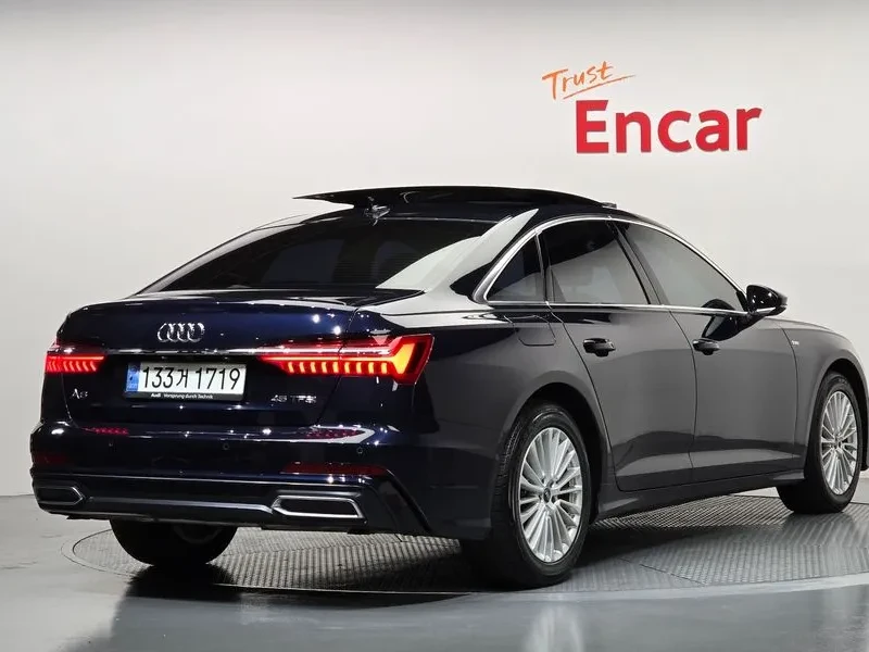 Audi A6 45 Tfsi Premium, снимка 2 - Автомобили и джипове - 56657580