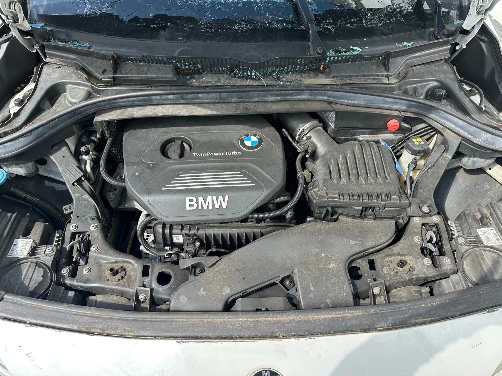 BMW 2 Active Tourer 218 - изображение 8