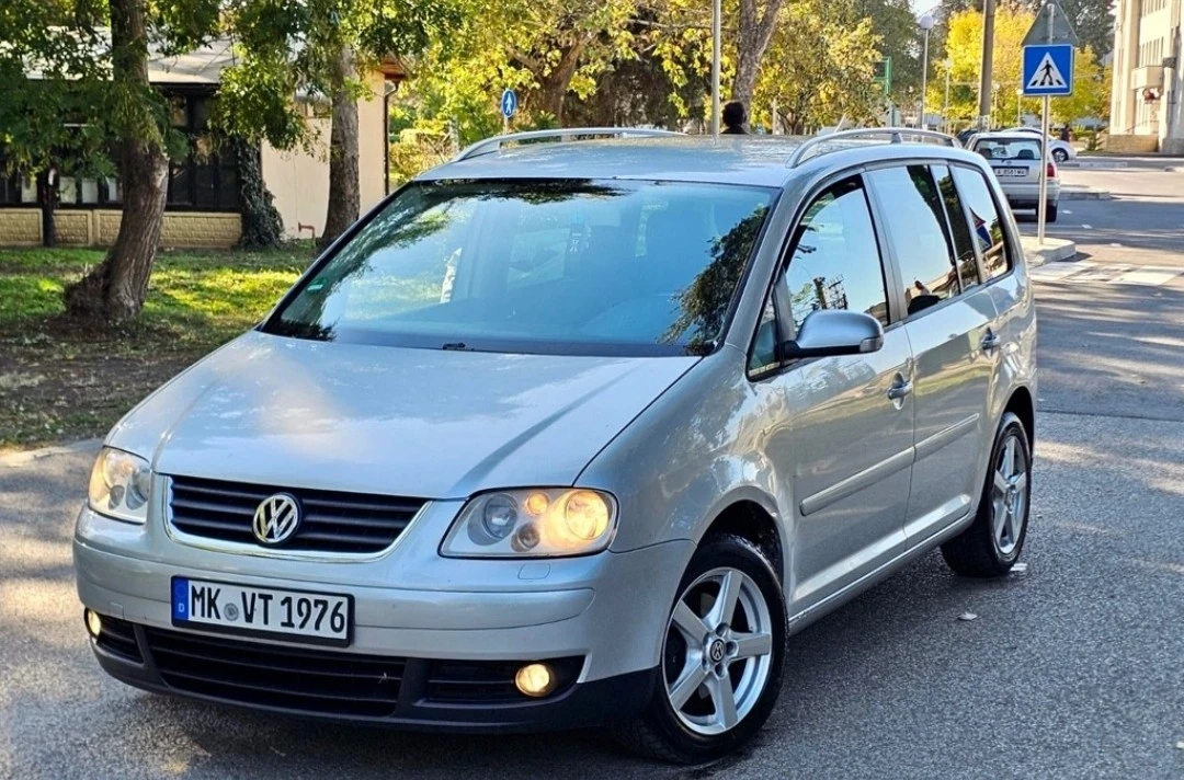 VW Touran 2.0-136кс. 6-ск.* Подгрев * Автопилот  - [1] 