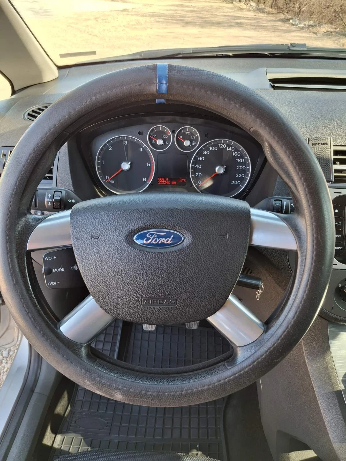 Ford C-max 1.6 TDCI 4500 - изображение 4