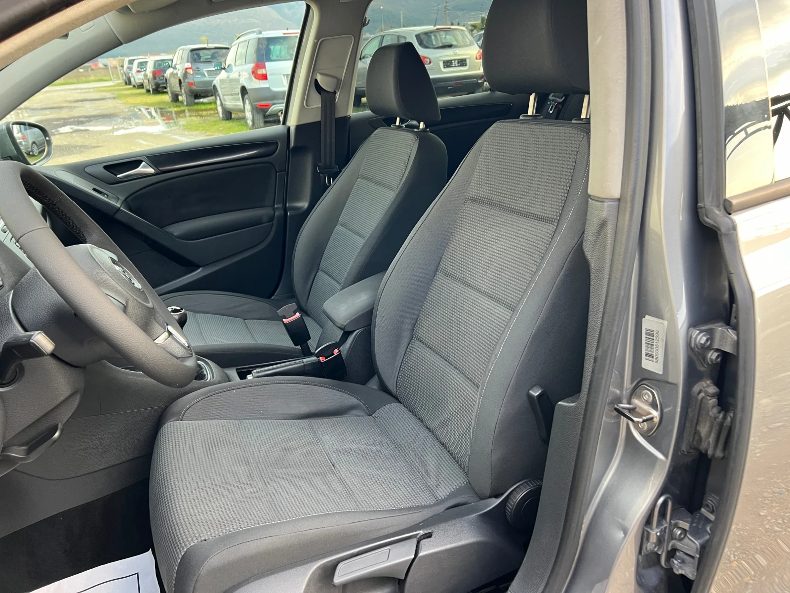 VW Golf 1.6TDI 105.. / /Euro5A/ | Mobile.bg   11