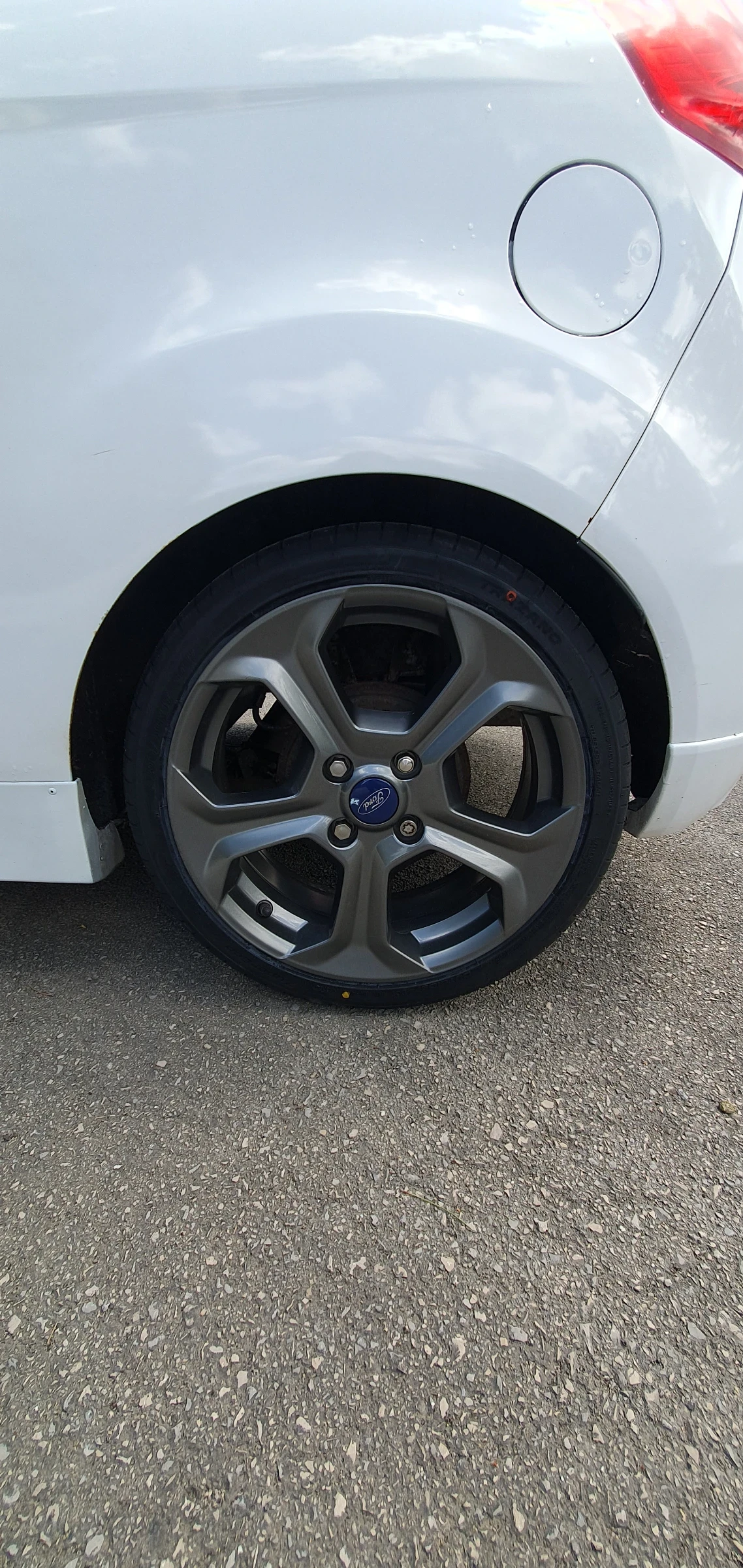 Ford Fiesta  - изображение 4