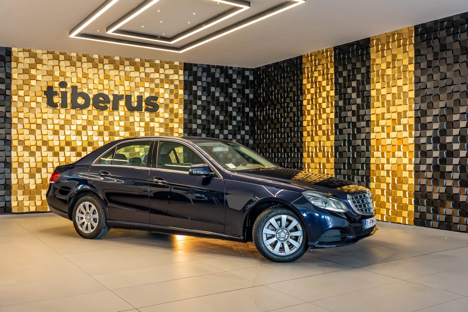 Mercedes-Benz E 200 CDI AUTOMAT - изображение 2