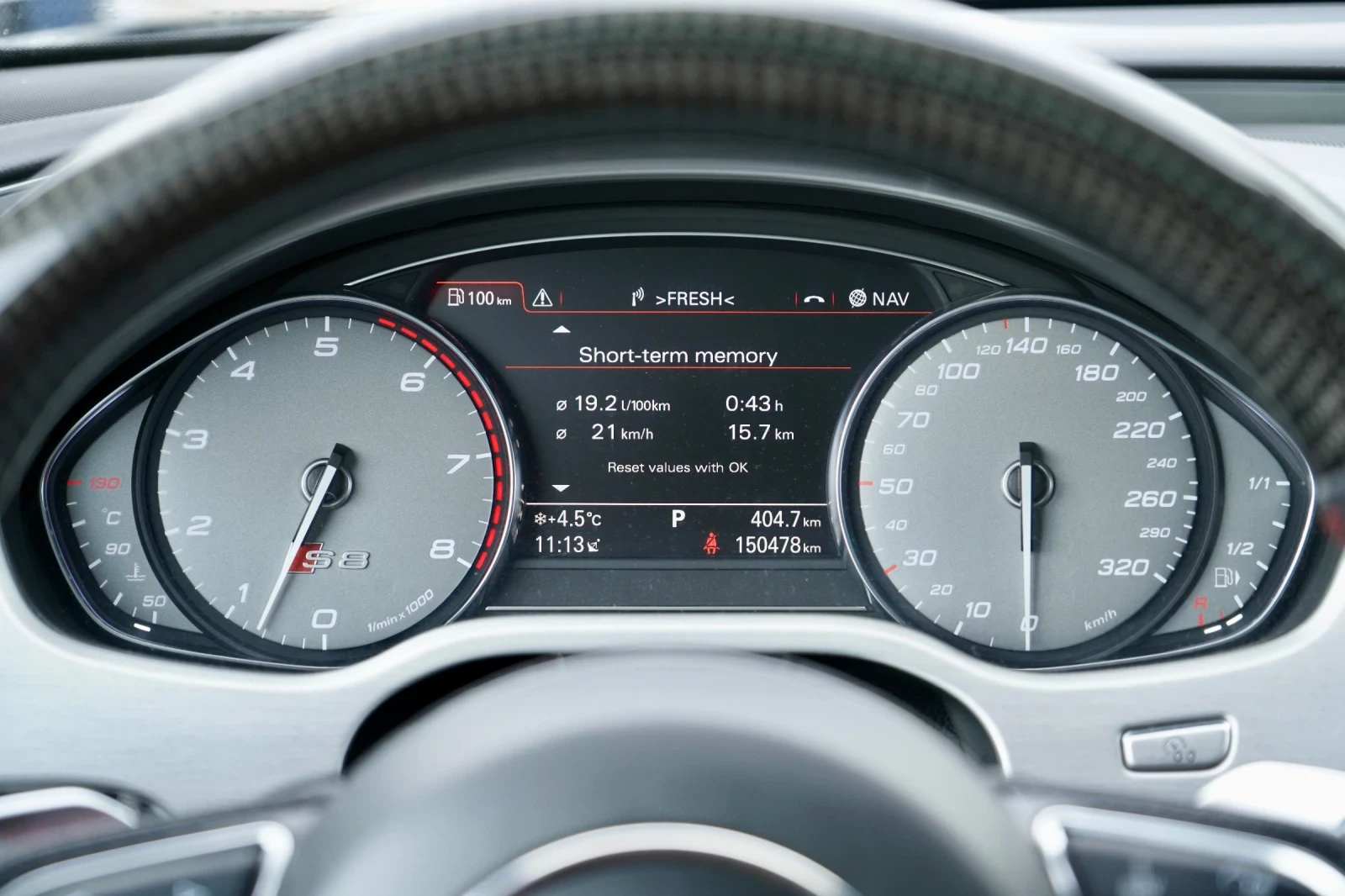 Audi S8 * 4.0T* DISTR* 360* CARBON* * *  | Mobile.bg   13