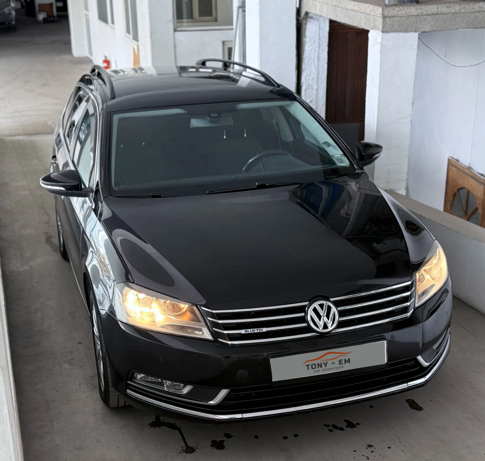 VW Passat 1.6 TDI 6 Ск. - изображение 2