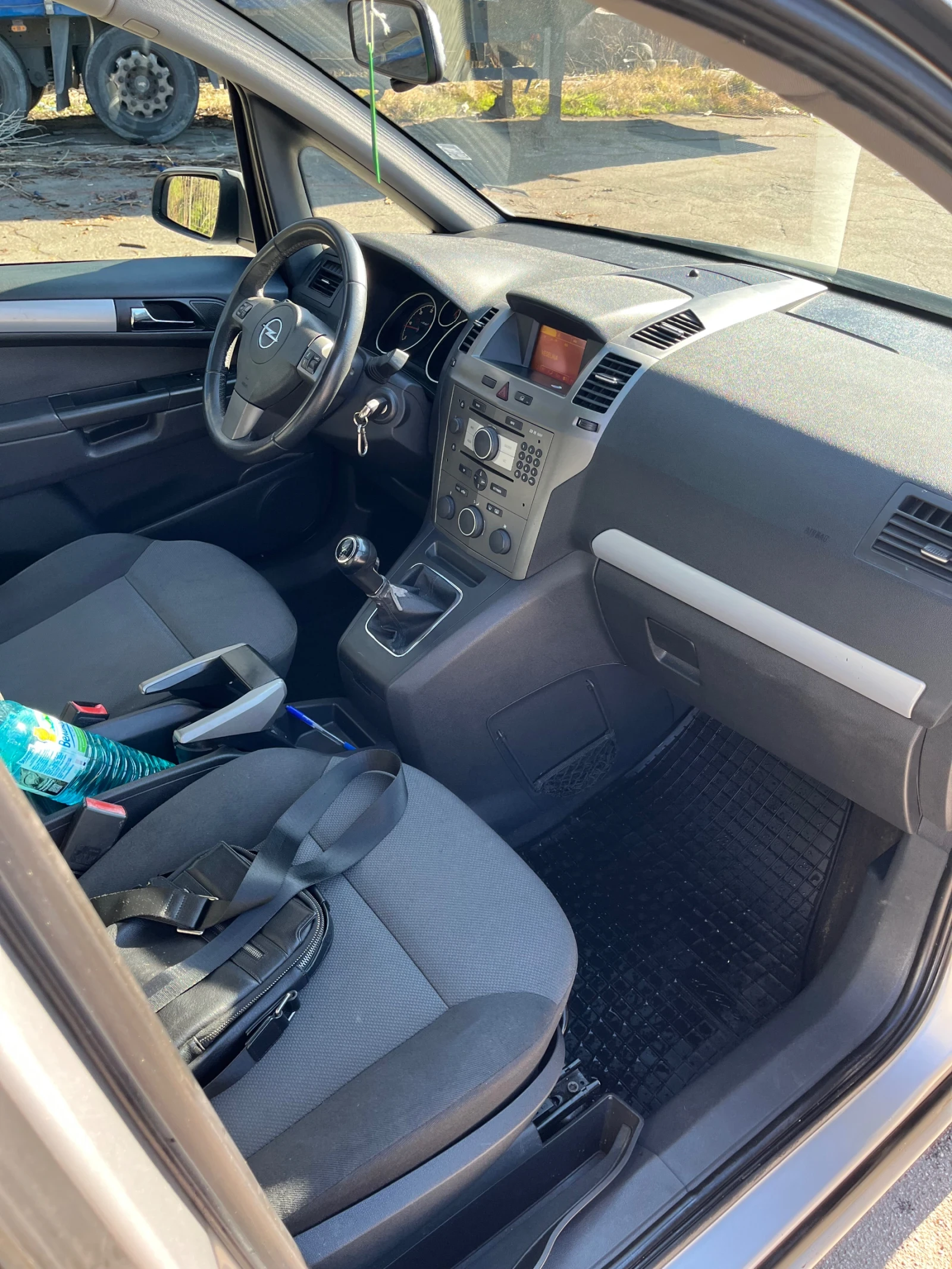 Opel Zafira  - изображение 5