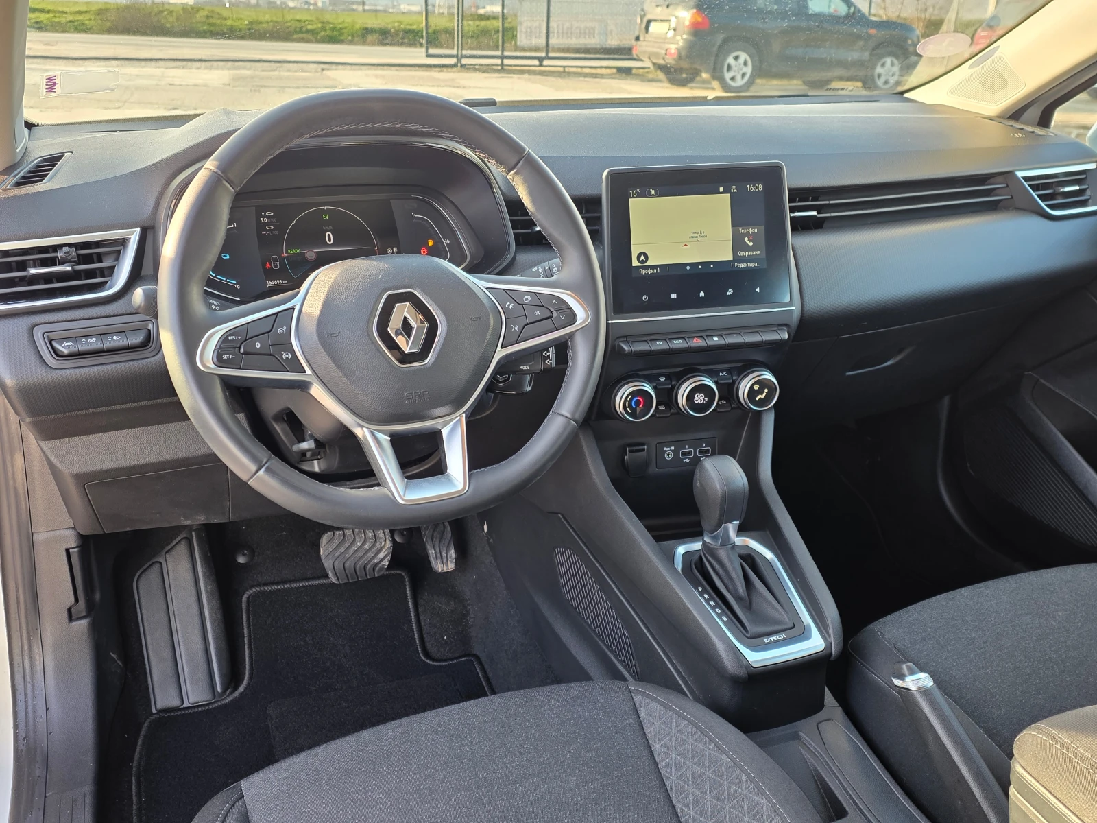 Renault Clio E-Tech hybride 140 | Mobile.bg � ����������� 11