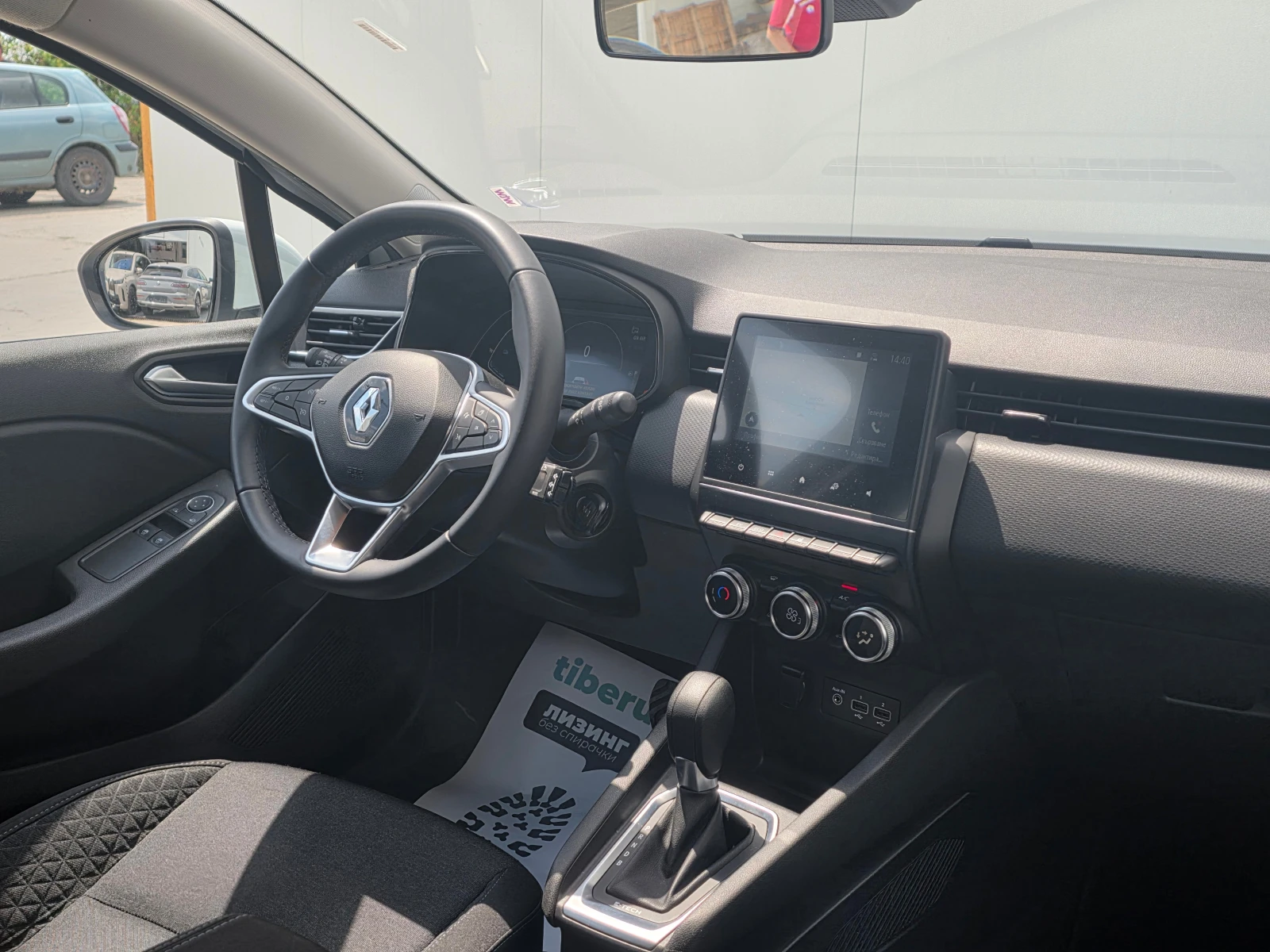 Renault Clio E-Tech hybride 140.Лизинг, снимка 14 - Автомобили и джипове - 53527605
