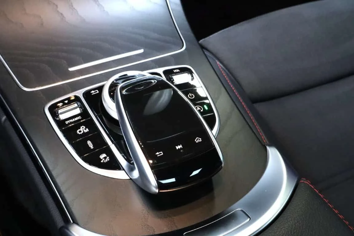 Mercedes-Benz C 43 AMG * CARFAX * BURMESTER * 360 * ПАНОРАМА * KEYLESS, снимка 11 - Автомобили и джипове - 53733733