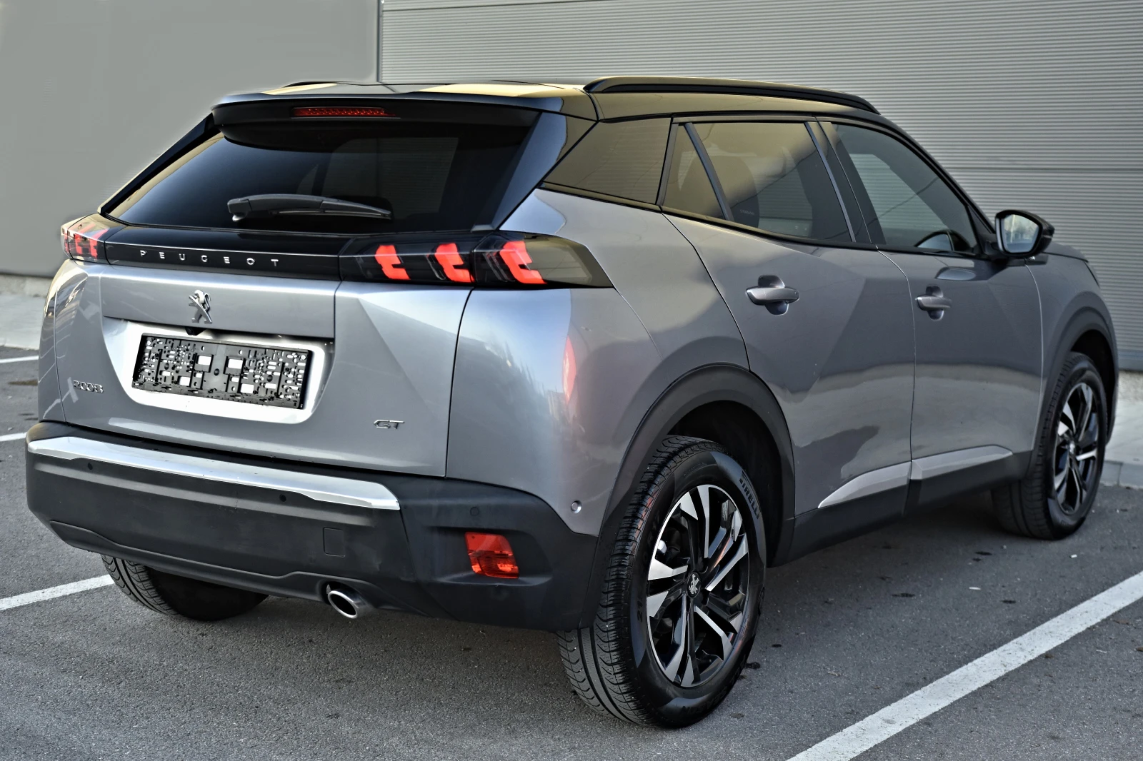 Peugeot 2008 1.5HDI/GT LINE/3D COCPIT/DISTR/180CAMERA/KEYLESS/, снимка 4 - Автомобили и джипове - 53803905