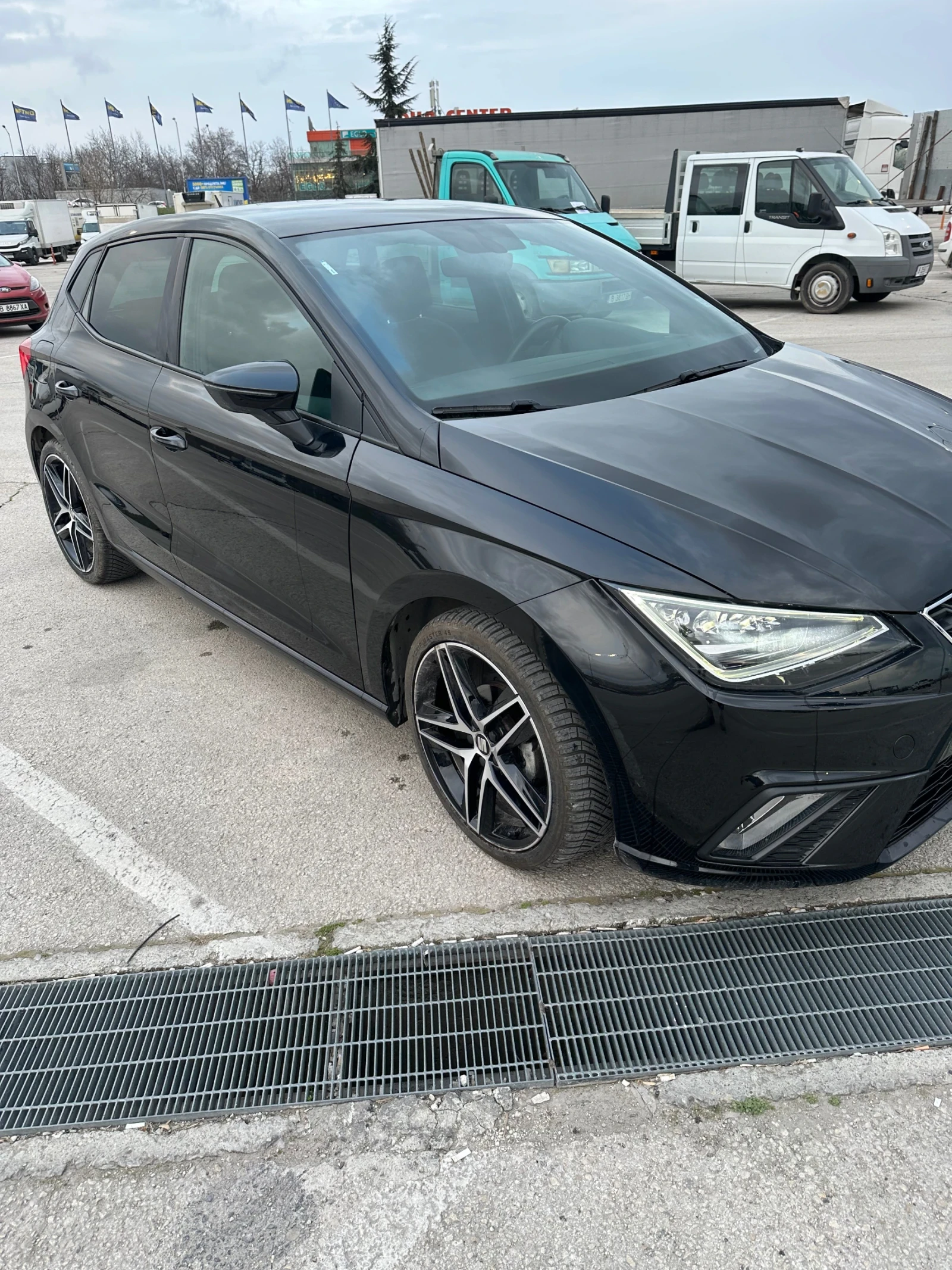Seat Ibiza 1.0 tsi fr, снимка 6 - Автомобили и джипове - 53910646
