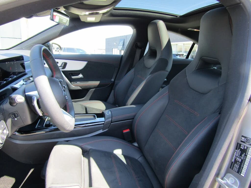 Mercedes-Benz CLA 4MATIC* АвтоКредит* (ЦЕНА ДО БГ), снимка 14 - Автомобили и джипове - 54178475