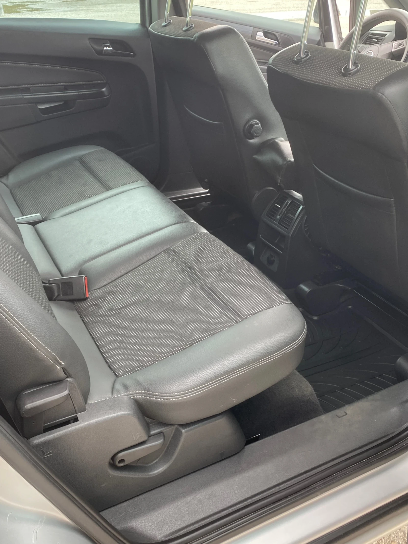 Opel Zafira В, снимка 7 - Автомобили и джипове - 54380104