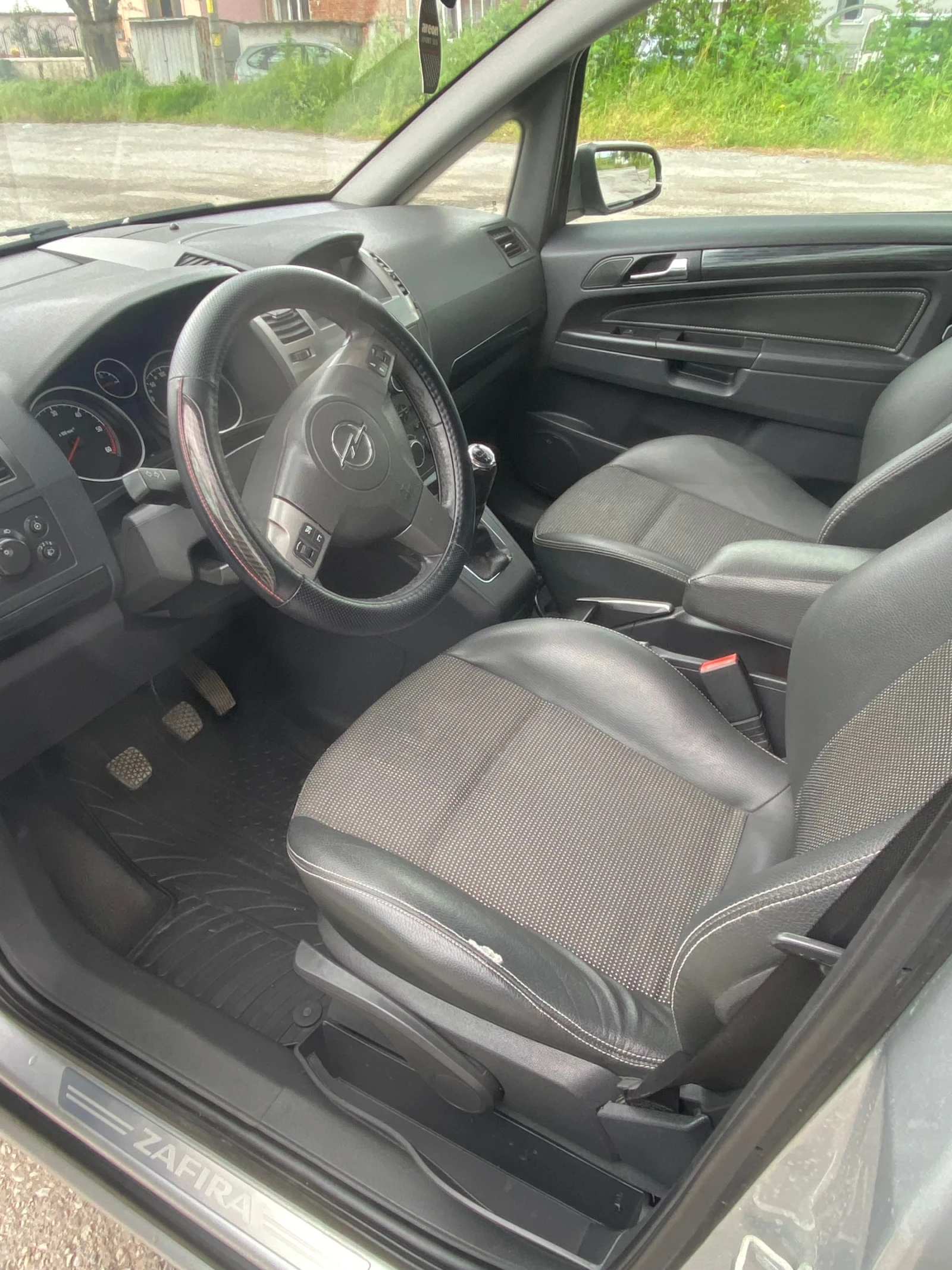 Opel Zafira В, снимка 9 - Автомобили и джипове - 54380104