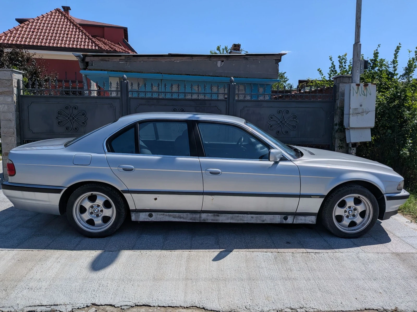BMW 740, снимка 5 - Автомобили и джипове - 55106046