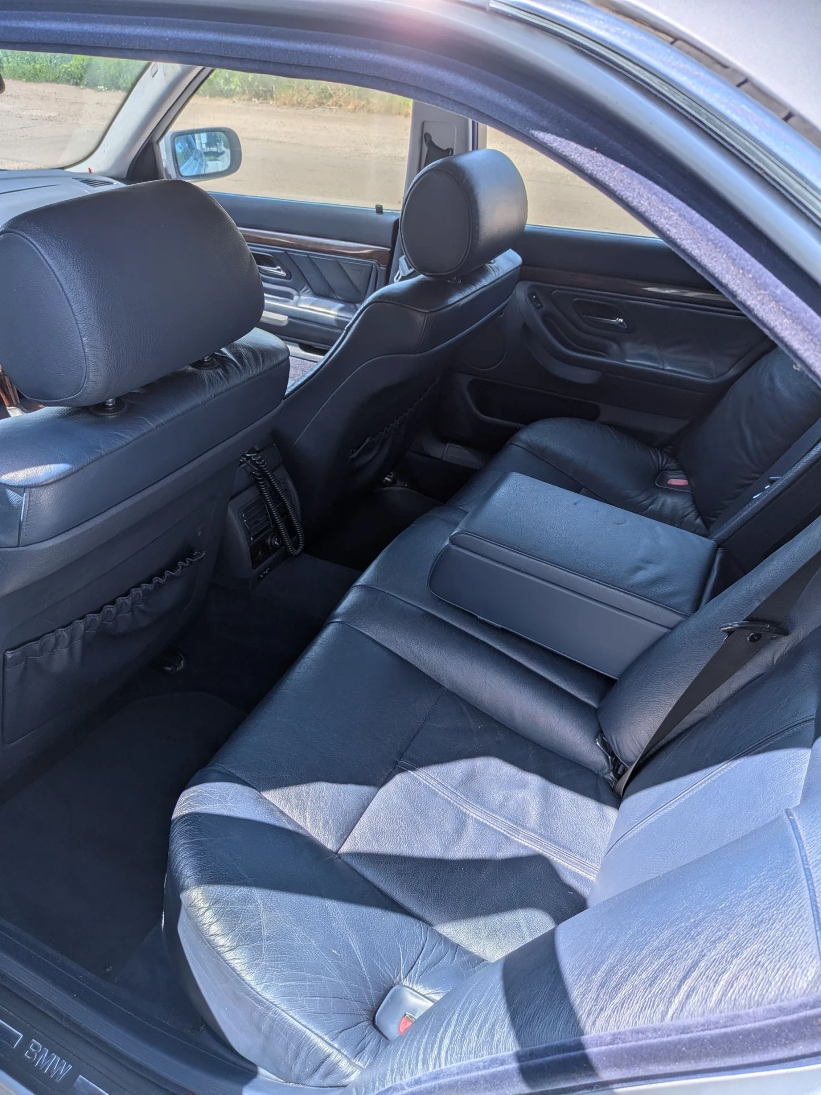 BMW 740, снимка 12 - Автомобили и джипове - 55106046