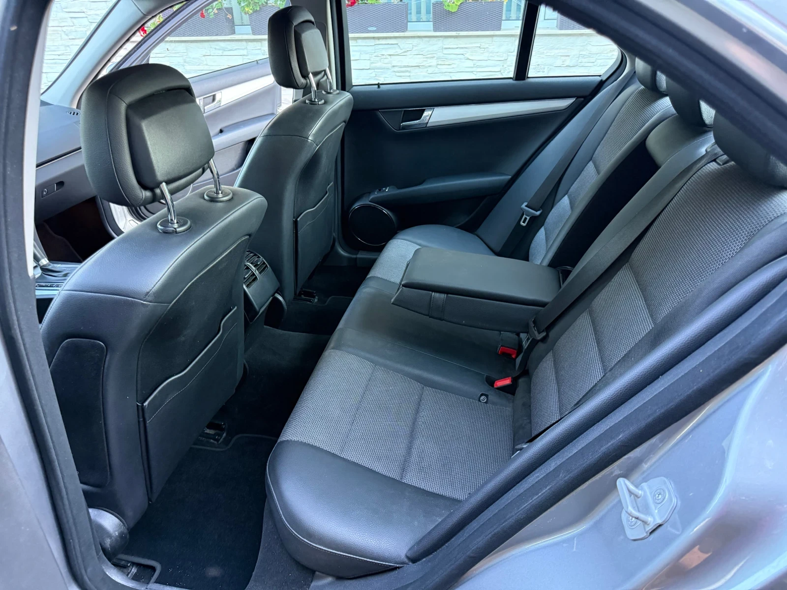 Mercedes-Benz C 200 200 компресор, снимка 8 - Автомобили и джипове - 55238975