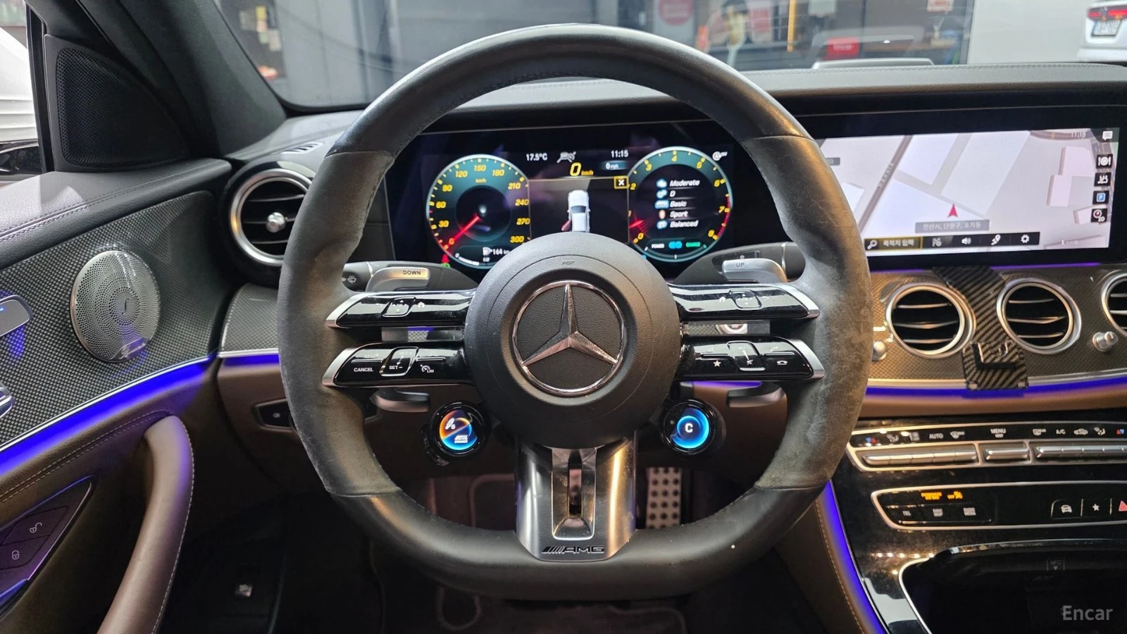 Mercedes-Benz E 53 AMG 4MATIC* DISTRONIC* ПОДГРЕВ* ОБДУХВАНЕ* 360* КАМЕРА, снимка 6 - Автомобили и джипове - 55538753