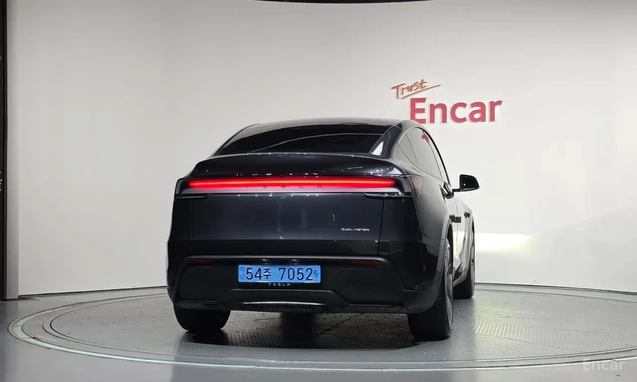 Tesla Model Y * Premium Long Range AWD * , снимка 4 - Автомобили и джипове - 56483629