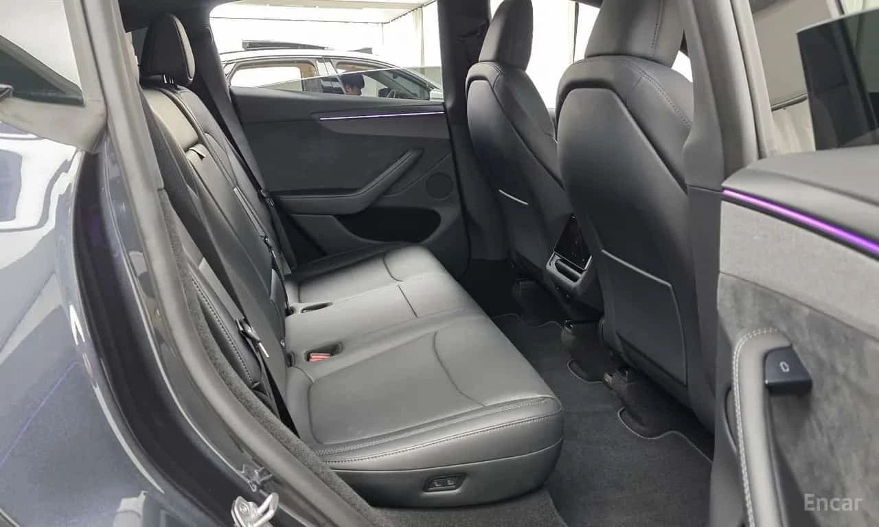 Tesla Model Y * Premium Long Range AWD * , снимка 11 - Автомобили и джипове - 56483629