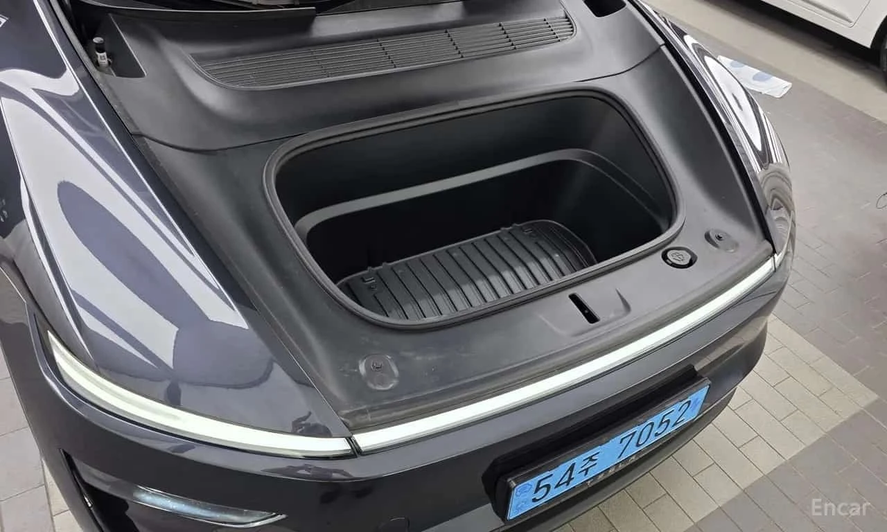 Tesla Model Y * Premium Long Range AWD * , снимка 6 - Автомобили и джипове - 56483629