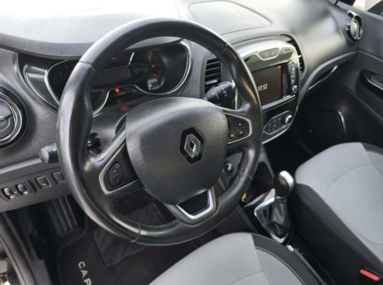 Renault Captur 1.5dCi фейслифт, снимка 3 - Автомобили и джипове - 56641260