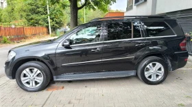     Mercedes-Benz GL 500  