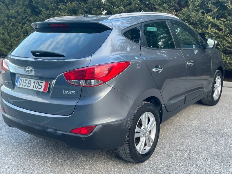 Hyundai IX35 1.6 бензин като нова , снимка 4 - Автомобили и джипове - 48560014